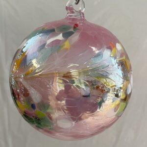 Kugel zum hängen Bunte Glaskugel Ornament rosa bunt Metalleffekt Fensterdekoration mundgeblasenes Kristallglas Durchmesser ca. 8 cm