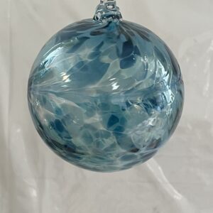 Kugel zum hängen bunte Glaskugel petrol klar Fensterdekoration mundgeblasenes Kristallglas Durchmesser ca. 8 cm Oberstdorfer Glashütte