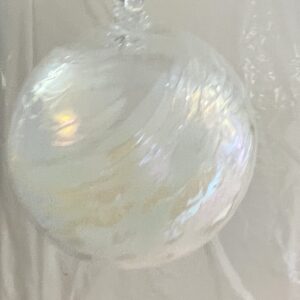Kugel zum hängen bunte Glaskugel weiß klar mundgeblasenes Kristallglas Durchmesser ca. 10 cm